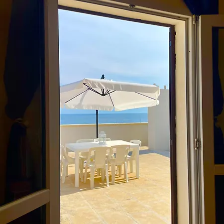 Apartman Attico Con Terrazza Vista Mare Gallipoli